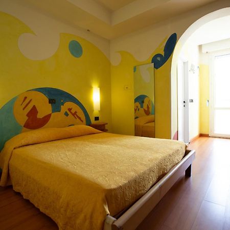 Hotel Stella Maris Cesenatico Esterno foto
