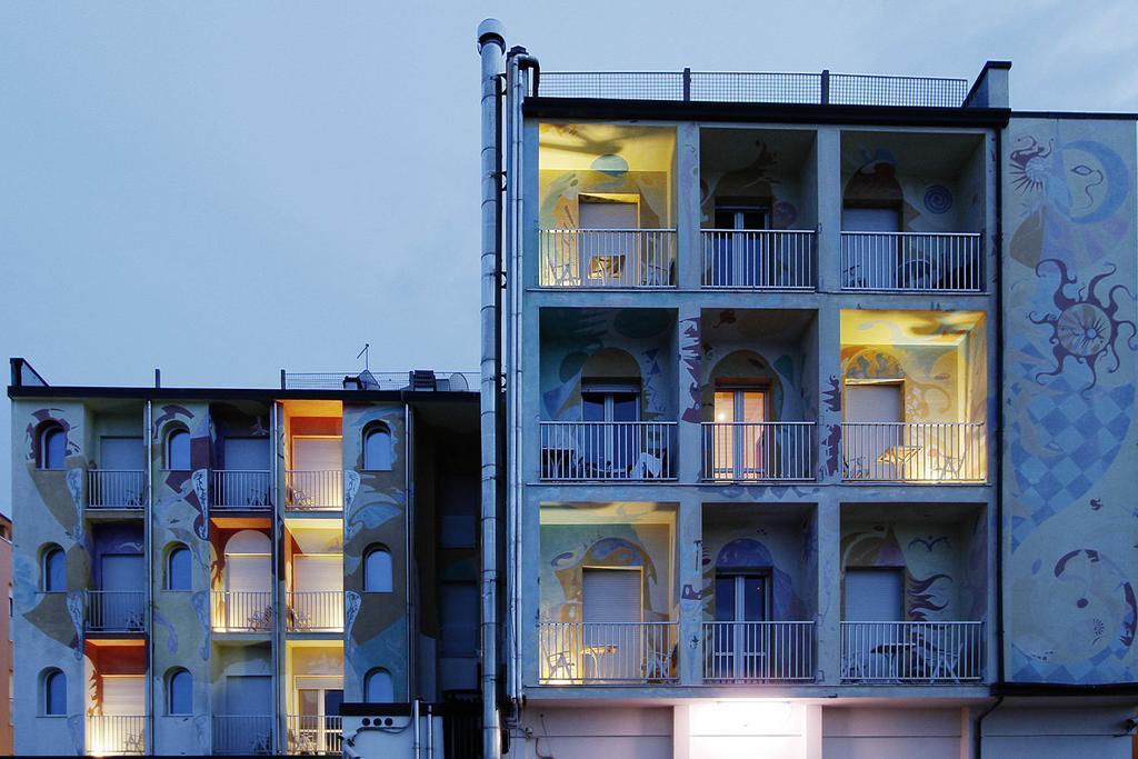 Hotel Stella Maris Cesenatico Esterno foto