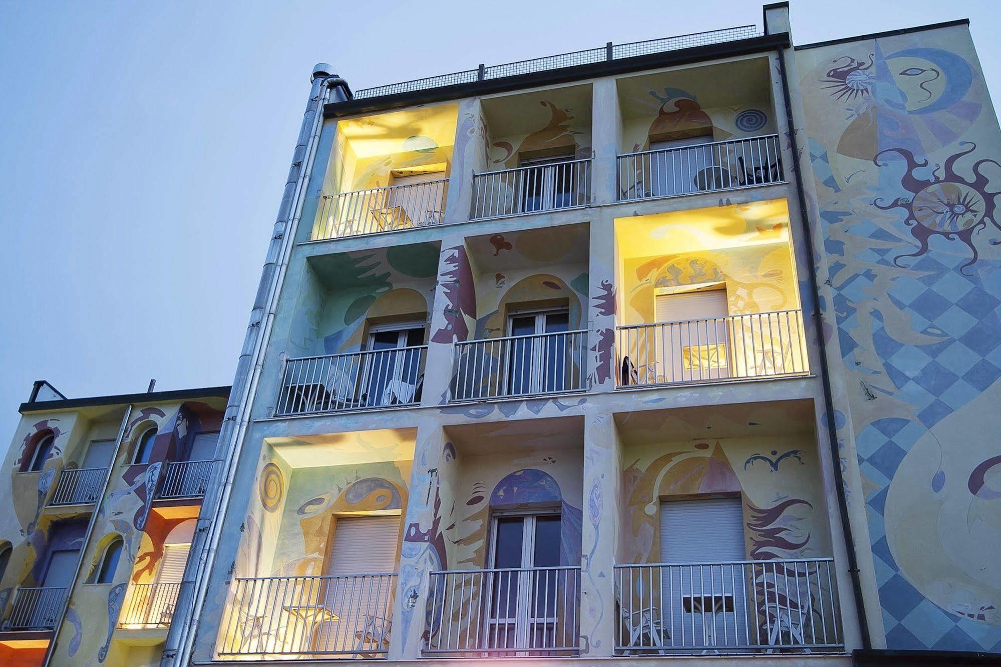 Hotel Stella Maris Cesenatico Esterno foto